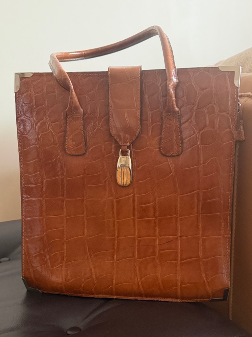 Women’s  brown Croc-Embossed Leather Tote Bag